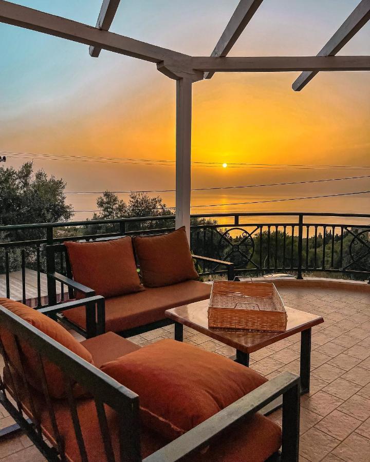 Villa Anna Athánion Екстериор снимка